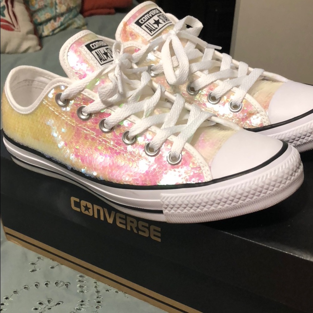 Converse